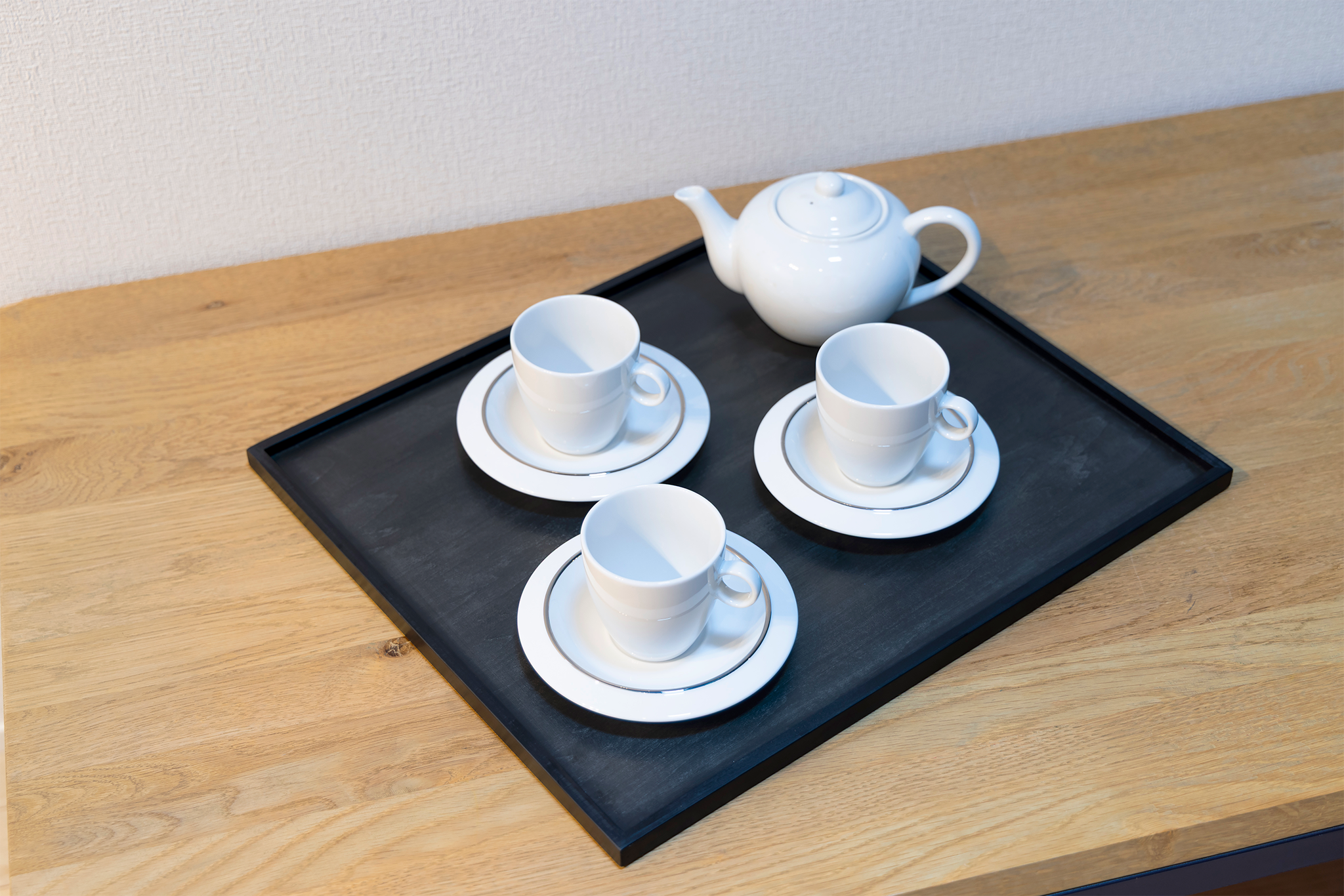 トレイ TRAY Low
